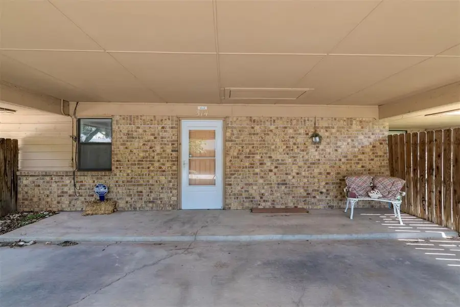 8001 NW 7th Place #314, Oklahoma City, OK 73127 - #3