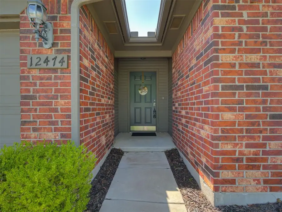 12474 Native Hill Drive, Choctaw, OK 73020 - #2