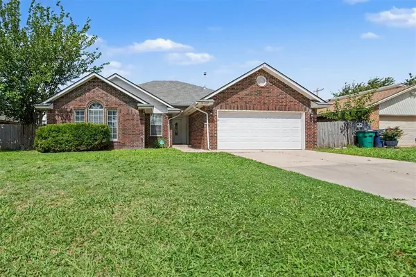 10109 S Hillcrest Drive, Oklahoma City, OK 73159