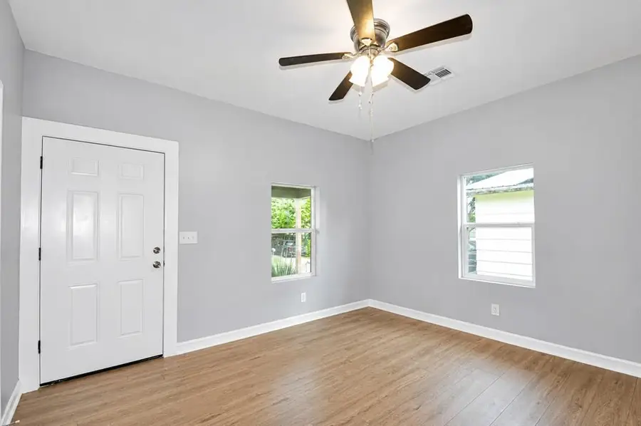 508 S Chapman Avenue, Shawnee, OK 74801 - #3
