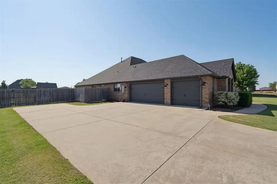 11800 Pamalos Trail, Oklahoma City, OK 73173 - #2