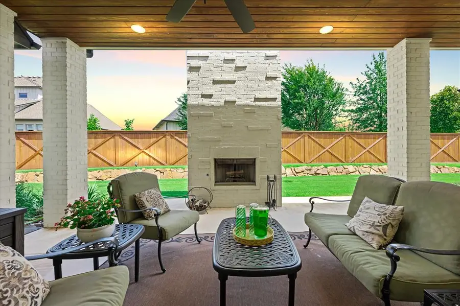 1417 Regency Bridge Circle, Edmond, OK 73034 - #2