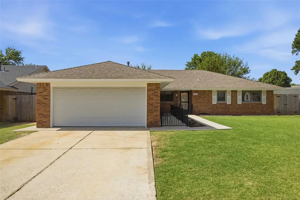 1018 W Windsor Way, Mustang, OK 73064 - #1