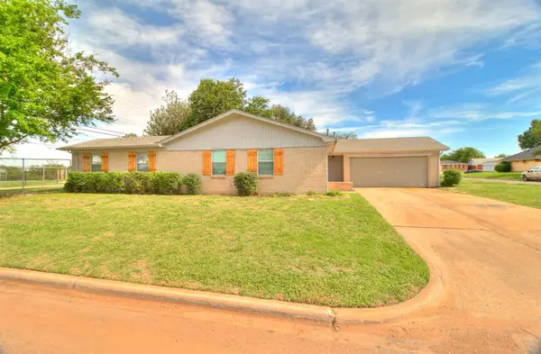 10501 N Mckinley Avenue, Oklahoma City, OK 73114