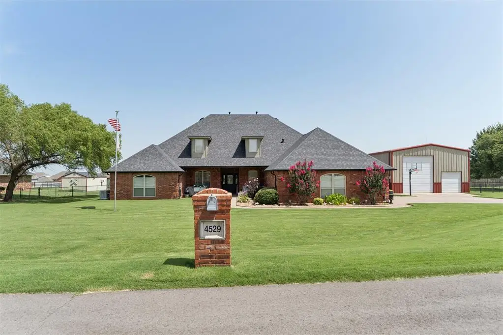 4529 Hillcrest Lane, Edmond, OK 73025 - #1