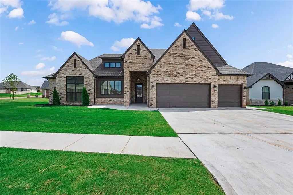 10505 Two Lakes Drive, Yukon, OK 73099 - #1