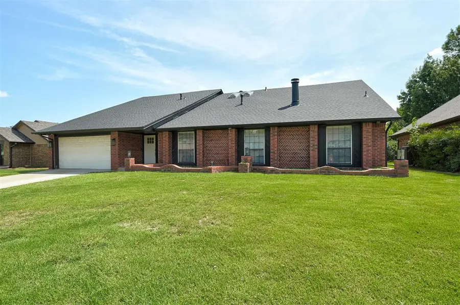 14108 Osage Drive, Edmond, OK 73013 - #2
