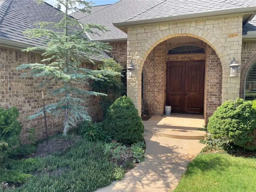 5609 NW 163rd Terrace, Edmond, OK 73013 - #2