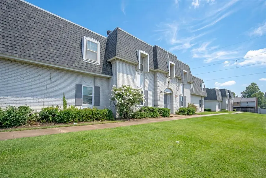 11417 N May Avenue #B, Oklahoma City, OK 73120 - #2
