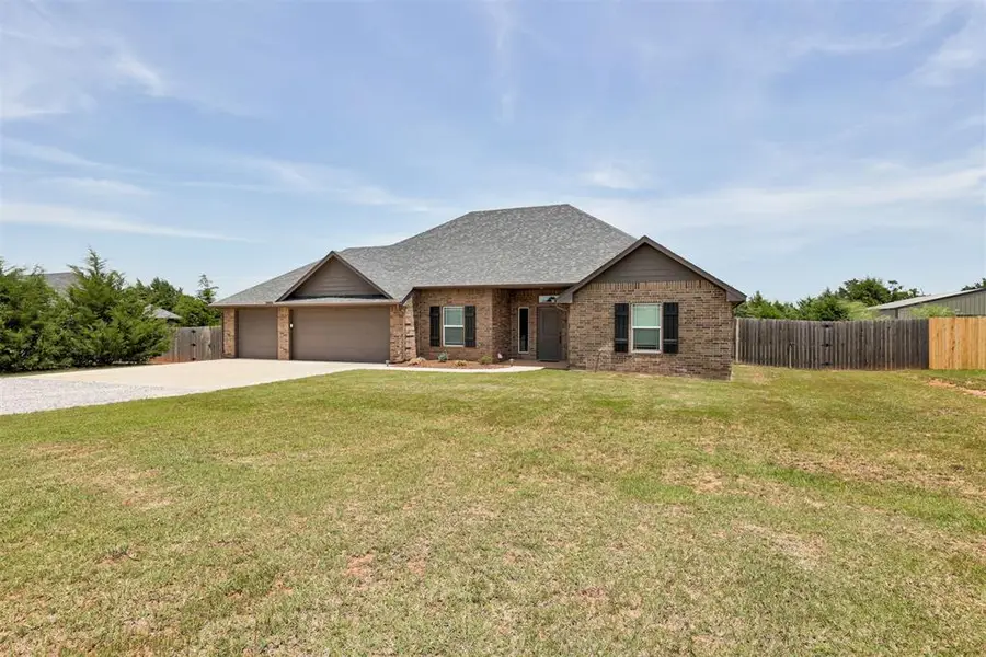 2300 Count Fleet Way, Guthrie, OK 73044 - #2