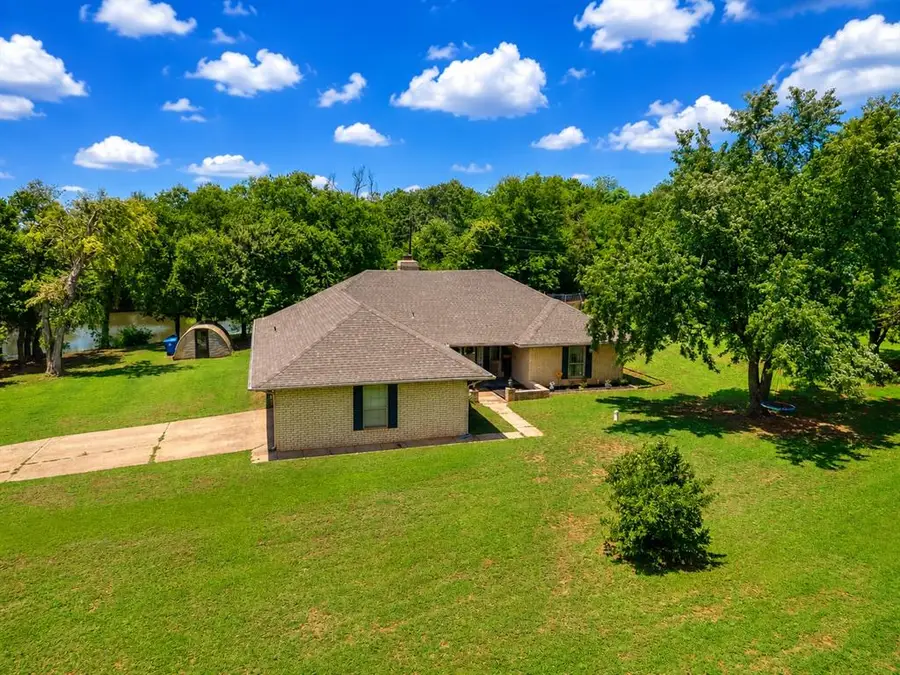 400 Ridgewood Drive, Tuttle, OK 73089 - #2