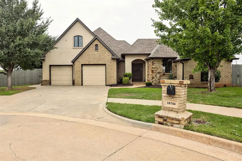 10744 N Ann Arbor Avenue, Oklahoma City, OK 73162 - #1
