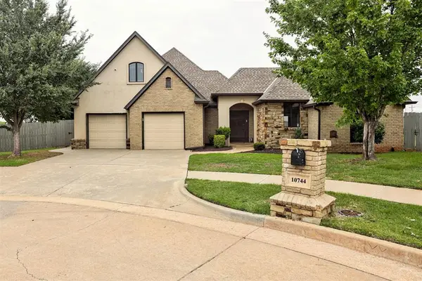 10744 N Ann Arbor Avenue, Oklahoma City, OK 73162