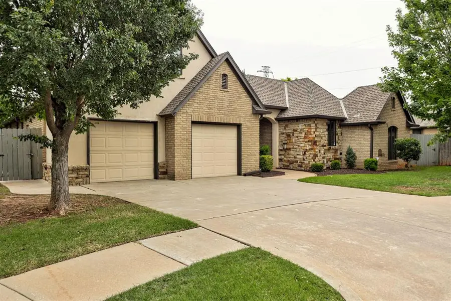 10744 N Ann Arbor Avenue, Oklahoma City, OK 73162 - #3