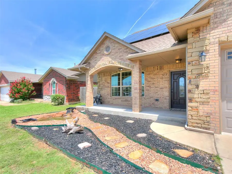 613 Sw 7th St., #S.W. 7th St., Moore, OK 73160 - #2