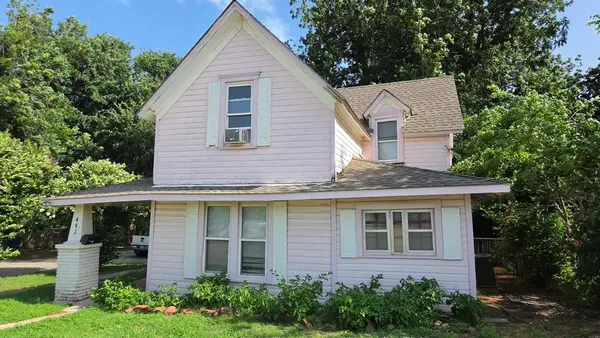 402 E Warner Avenue, Guthrie, OK 73044