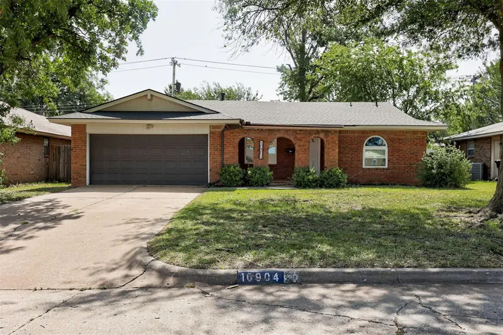 10904 N Blackwelder Avenue, Oklahoma City, OK 73120 - #1