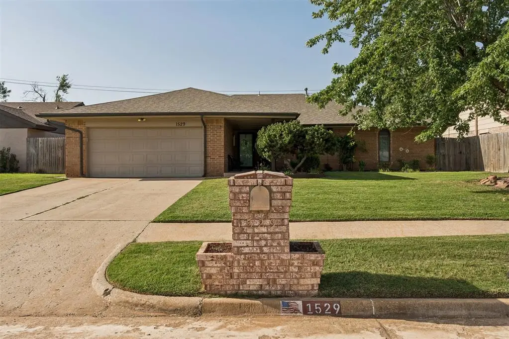 1529 Kingsgate Road, Oklahoma City, OK 73159 - #1