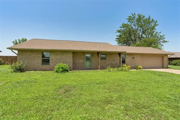 2127 NE Van Buren Avenue, Piedmont, OK 73078