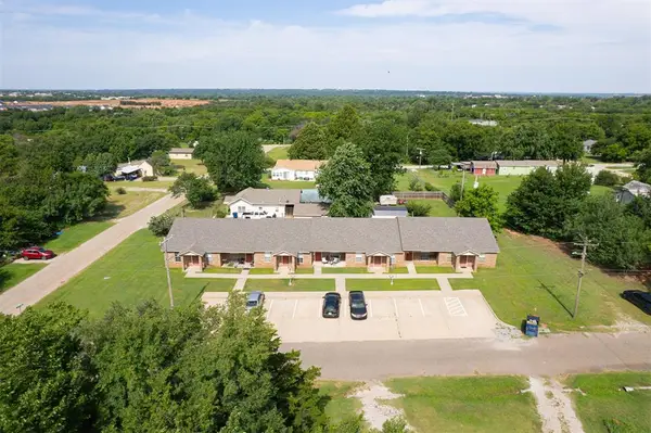 713 S Locust Street #713-725, Guthrie, OK 73044
