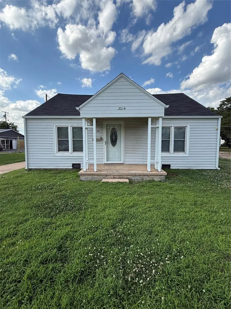 2014 E Chestnut Avenue, Enid, OK 73701 - #1