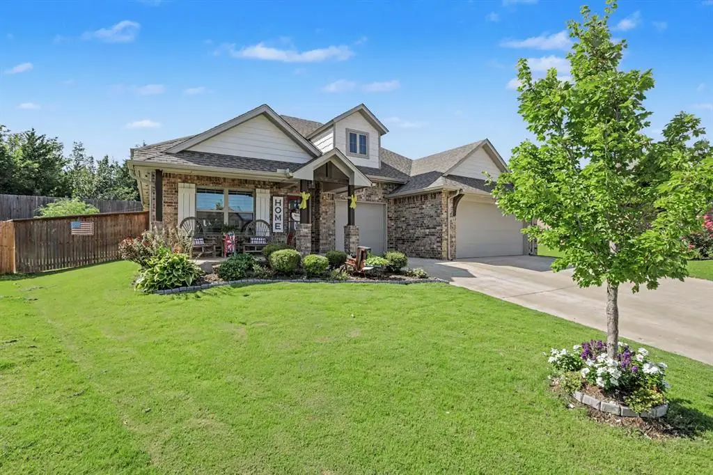 8201 Lambert Way, Edmond, OK 73034 - #1