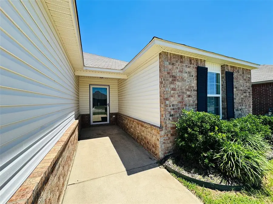 1870 Bartlett Drive, Newcastle, OK 73065 - #2