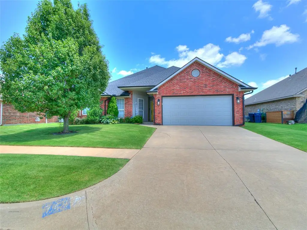 748 Caroline Drive, Yukon, OK 73099 - #1