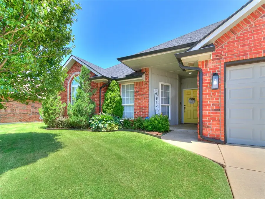 748 Caroline Drive, Yukon, OK 73099 - #3