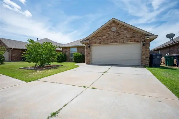 10716 SW 33rd Terrace, Yukon, OK 73099
