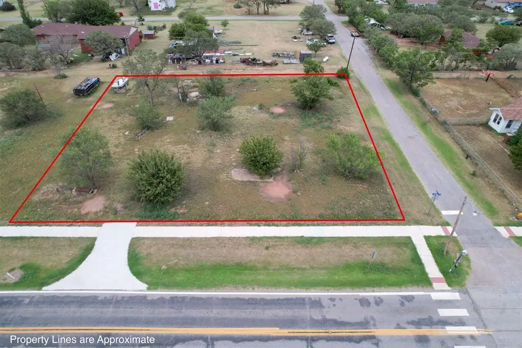 308 W 4th Street, Olustee, OK 73560 - #1
