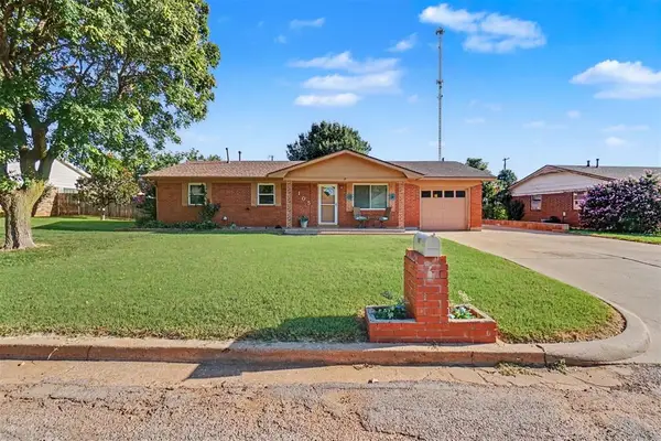 105 W Maple Street, Cordell, OK 73632