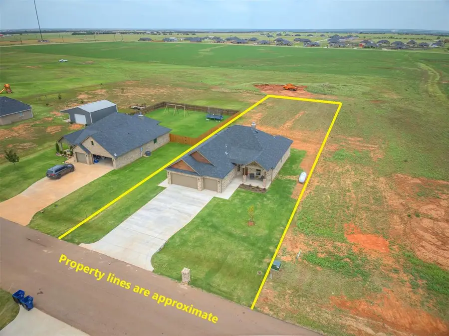 29747 Jade Street, Cashion, OK 73016 - #2