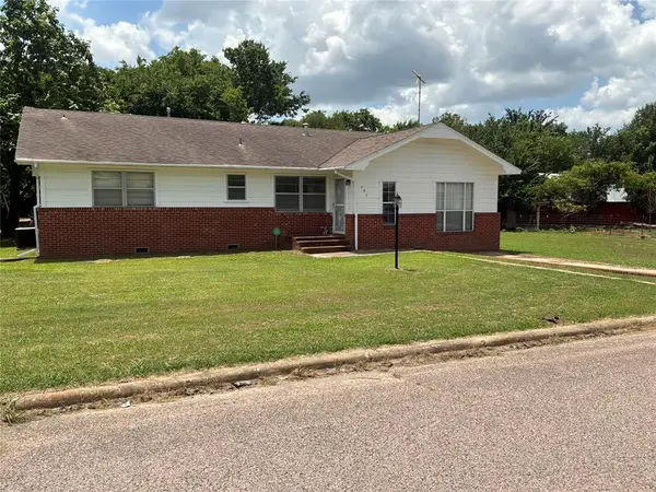 505 W Harrison Street, Maud, OK 74854
