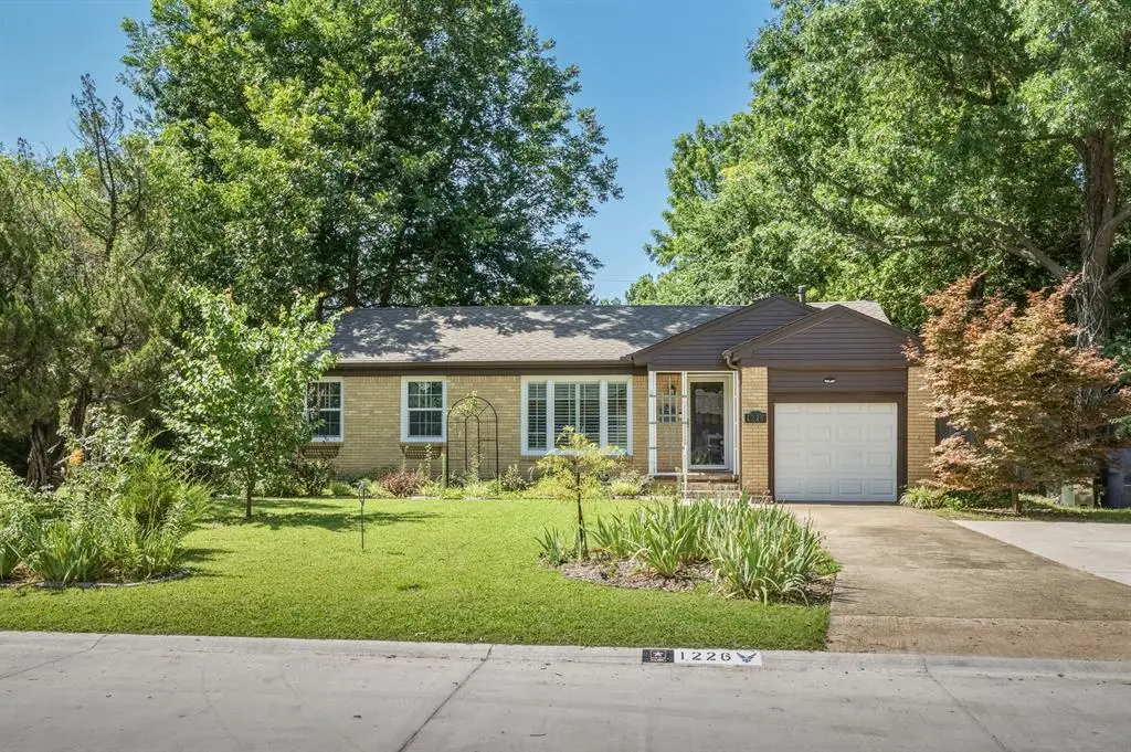 1226 Camden Way, Norman, OK 73069 - #1