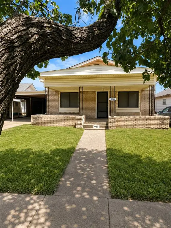 920 E Maple Street, Cushing, OK 74023 - #1
