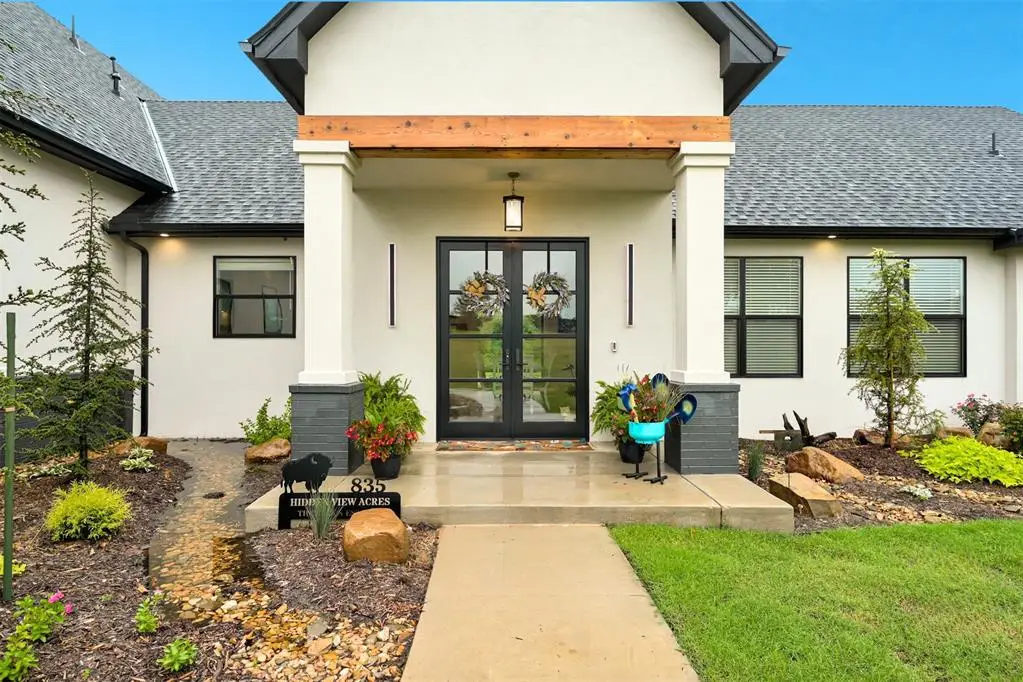 835 Hidden View Acres Drive, Blanchard, OK 73010 - #1