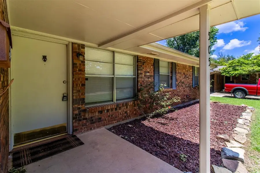 505 Clearview Drive, Norman, OK 73072 - #3