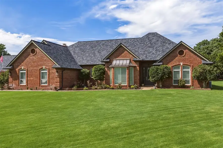 2013 Spirit Wood Lane, Edmond, OK 73025 - #2