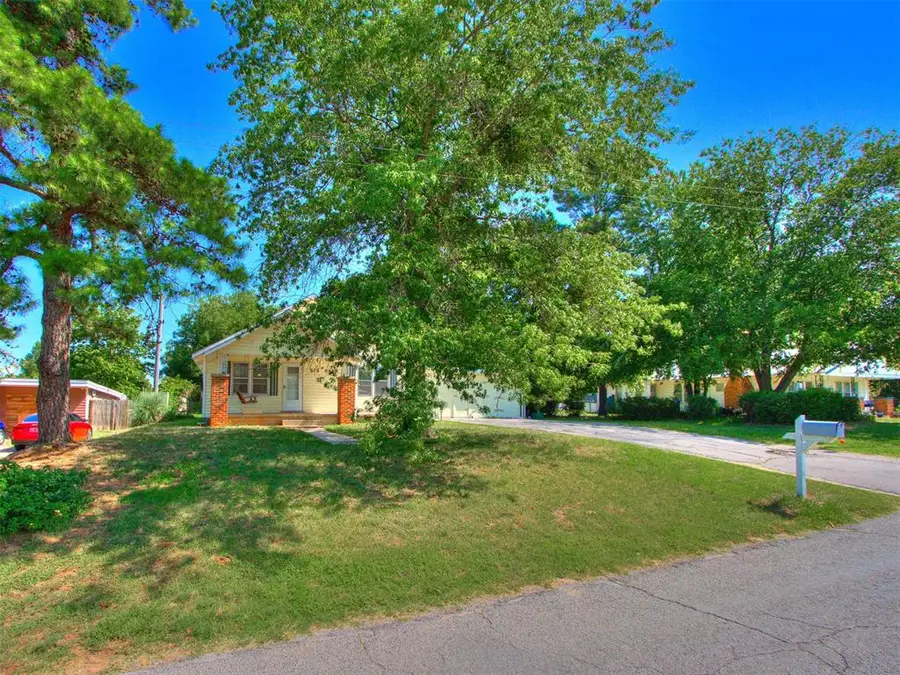 515 W Oklahoma Street, McLoud, OK 74851 - #3