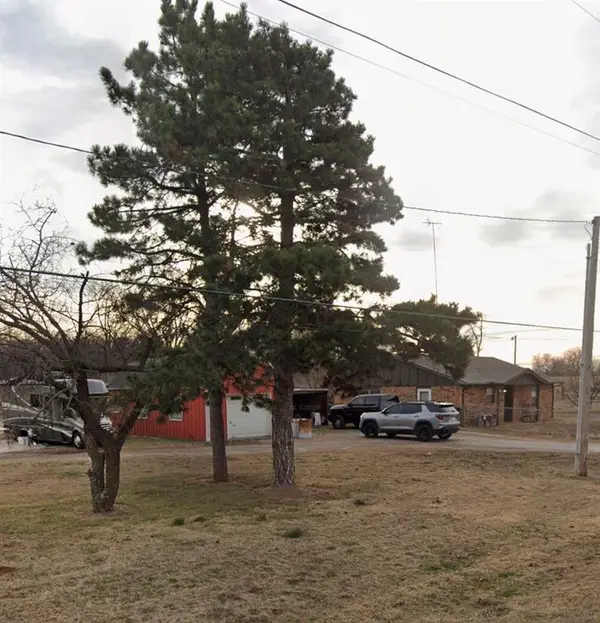 2359 County Street 2860 Street, Chickasha, OK 73018