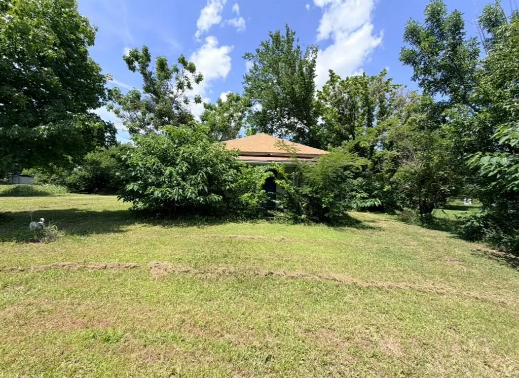619 W 7th Street, Stroud, OK 74079 - #1