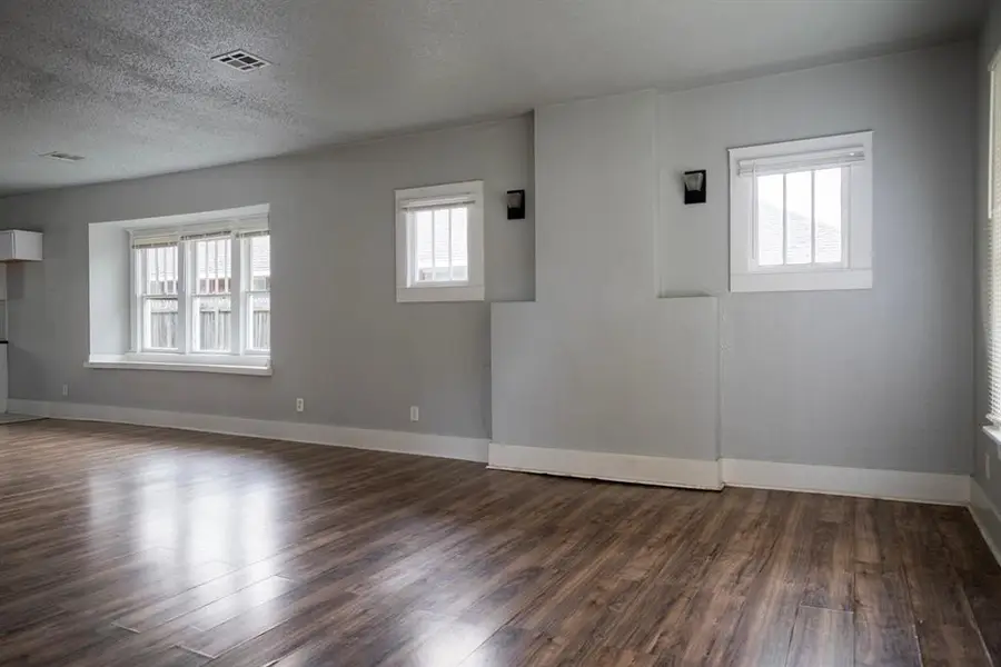 1608 NW 33rd Street, Oklahoma City, OK 73118 - #3