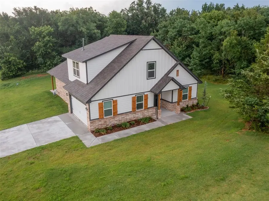 9881 Livingston Road, Edmond, OK 73025 - #2