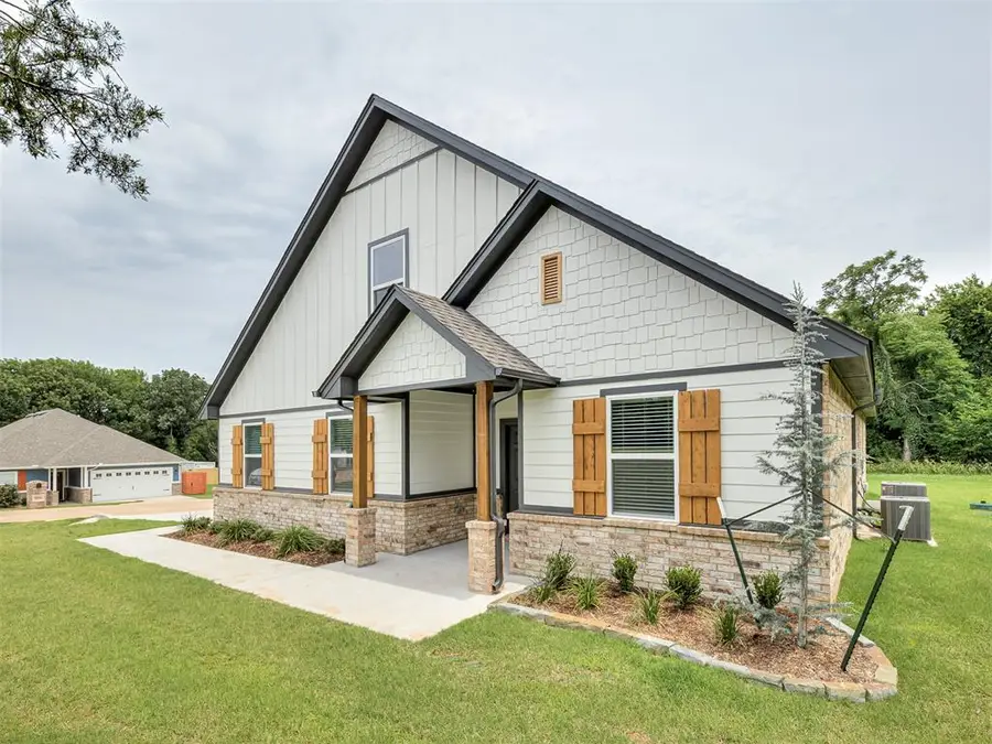 9881 Livingston Road, Edmond, OK 73025 - #3