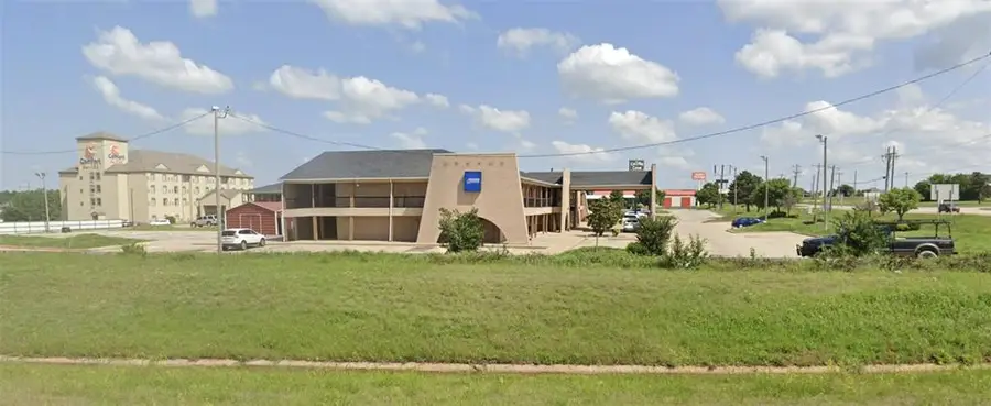 321 N Mustang Road, Yukon, OK 73099 - #3