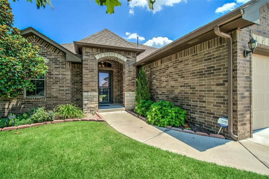 7204 Stinchcomb Drive, Oklahoma City, OK 73132 - #3