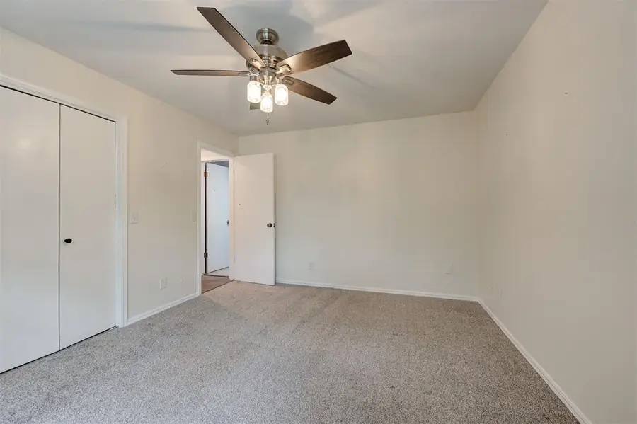 11712 NW 120th Street, Yukon, OK 73099 - #2