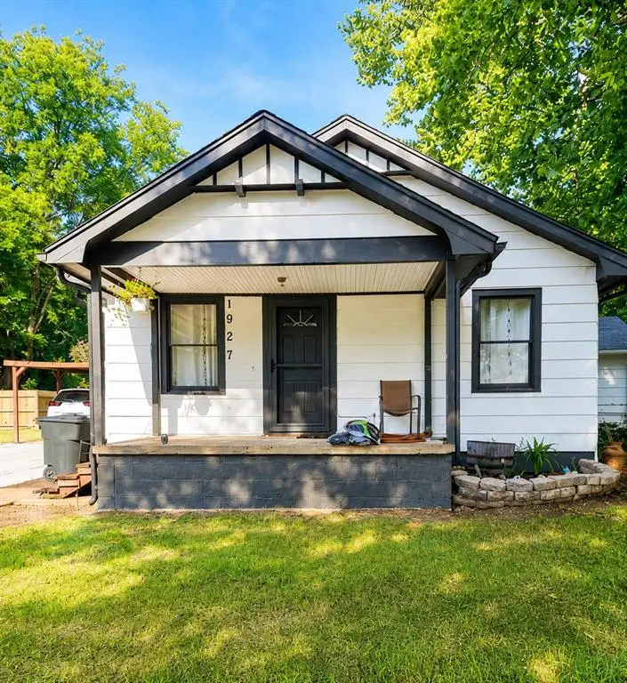 1927 Cedar Street, Ponca City, OK 74604 - #2