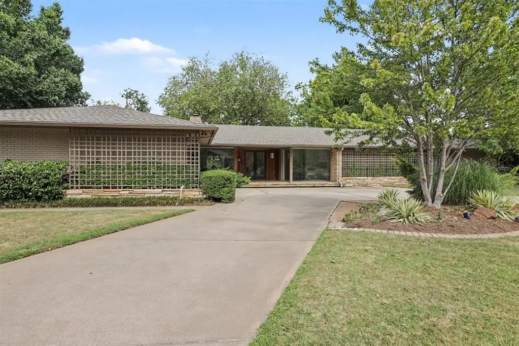 8614 N Georgia Avenue, Oklahoma City, OK 73114 - #1